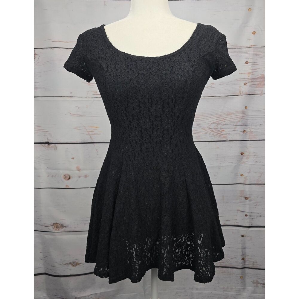 Vintage Y2K La Belle Black Lace Skater Mini‎ Dress Small Grunge Goth Scoop Neck